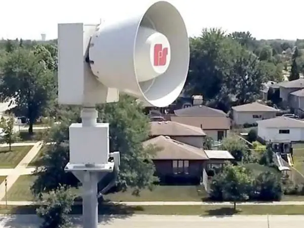 Outdoor warning siren